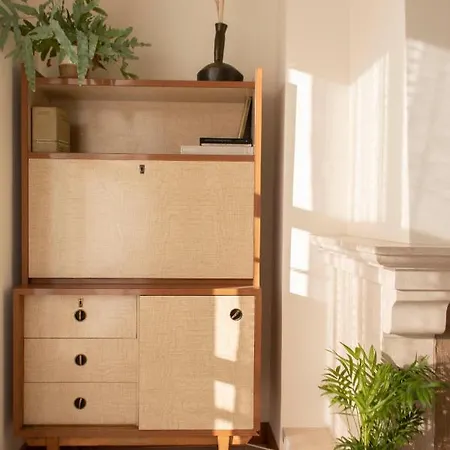 Middle Of The Bay 2 Bedroom *